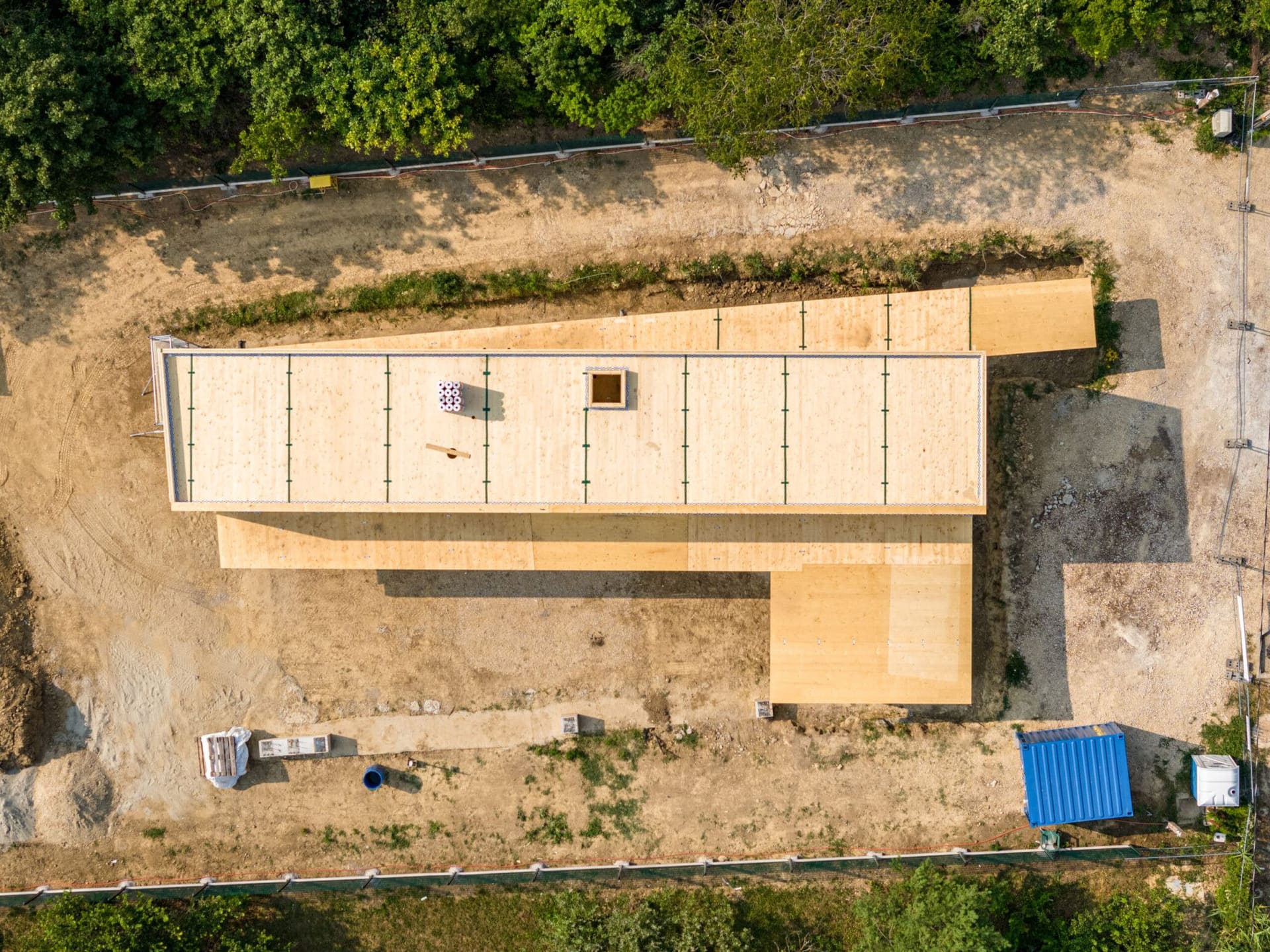 A Rupphegyi úti családi ház CLT szerkezete drónfelvételen